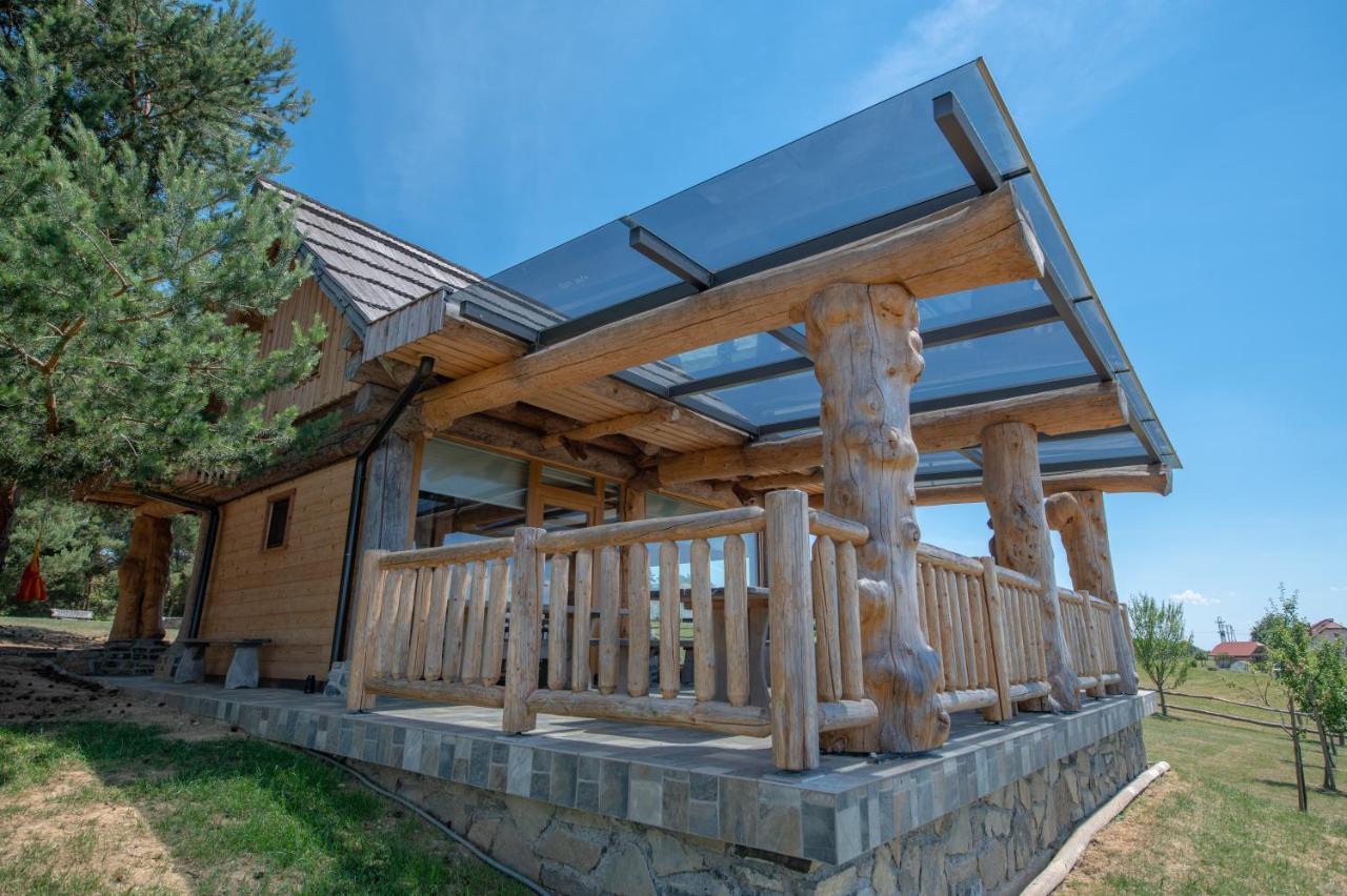 Holiday Home Ernest Zelezni With Hot Tub Ivancna Gorica Esterno foto