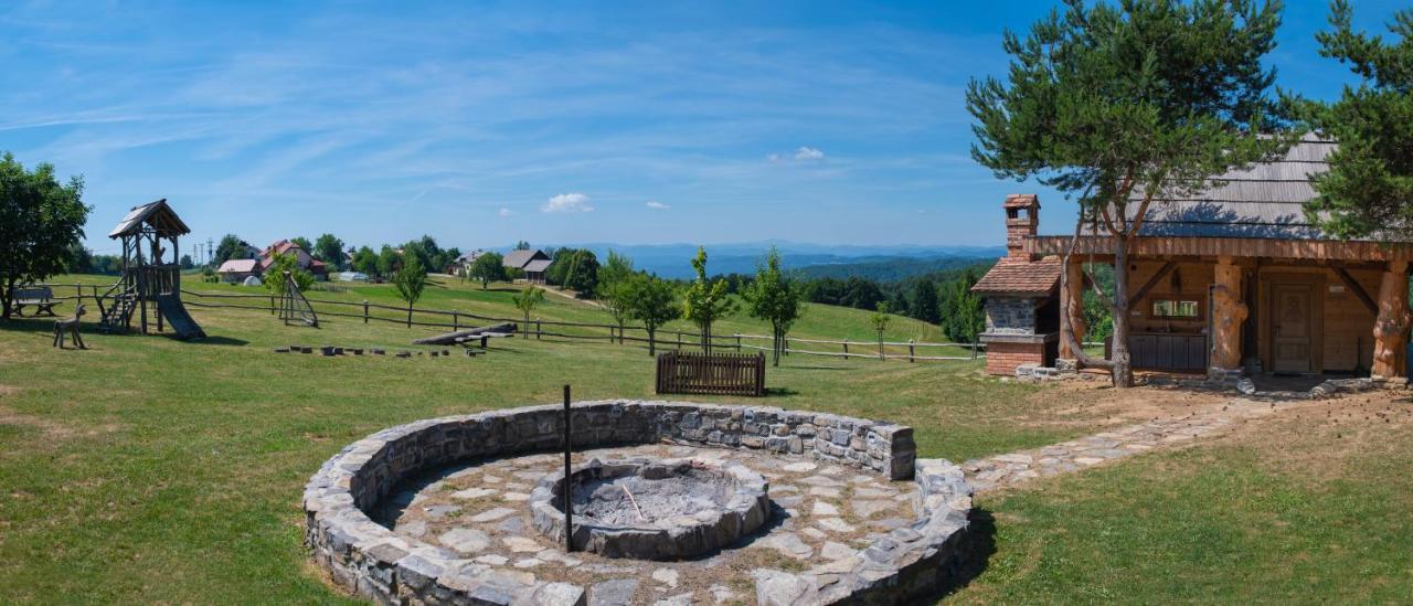 Holiday Home Ernest Zelezni With Hot Tub Ivancna Gorica Esterno foto