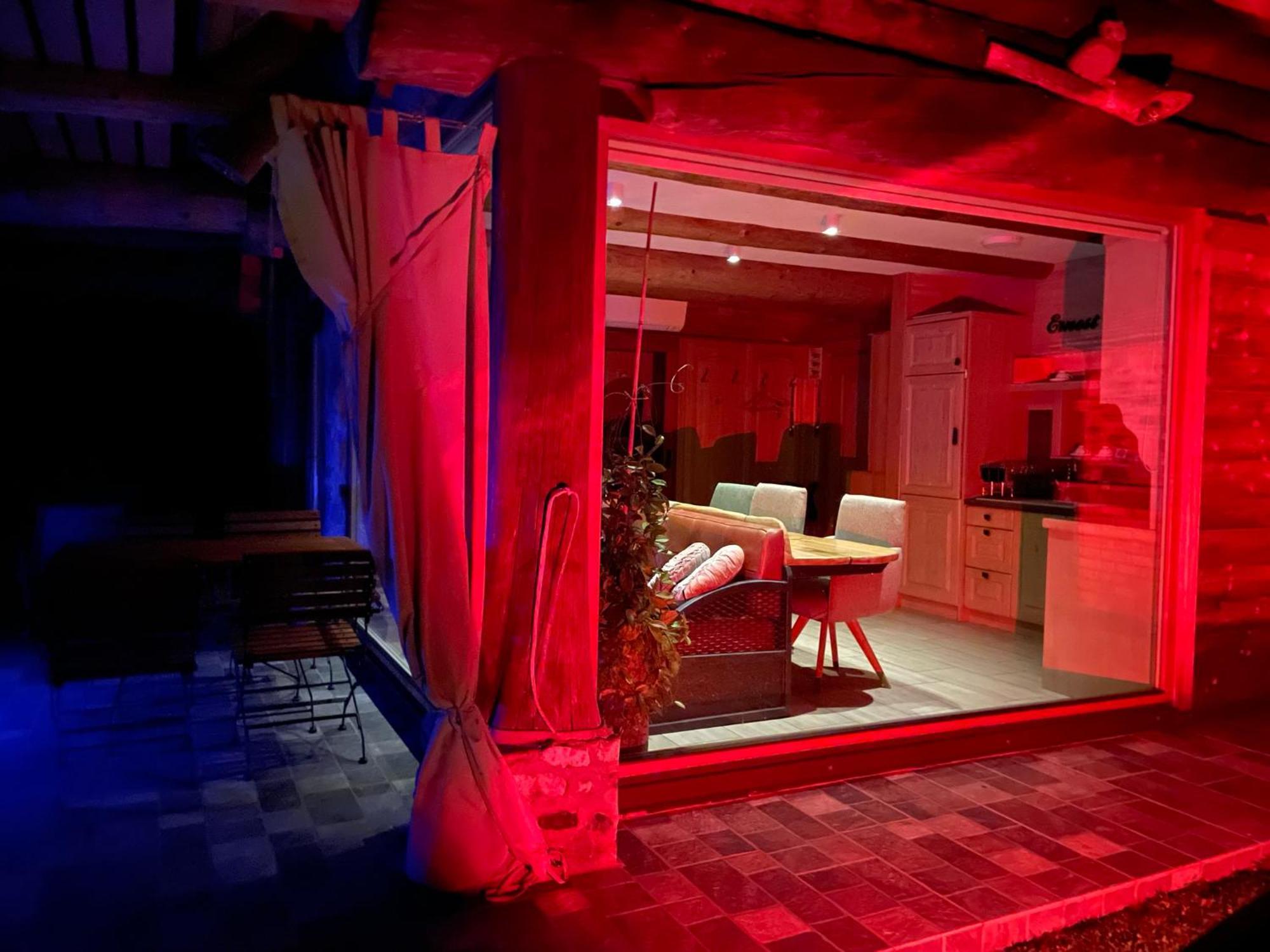 Holiday Home Ernest Zelezni With Hot Tub Ivancna Gorica Esterno foto
